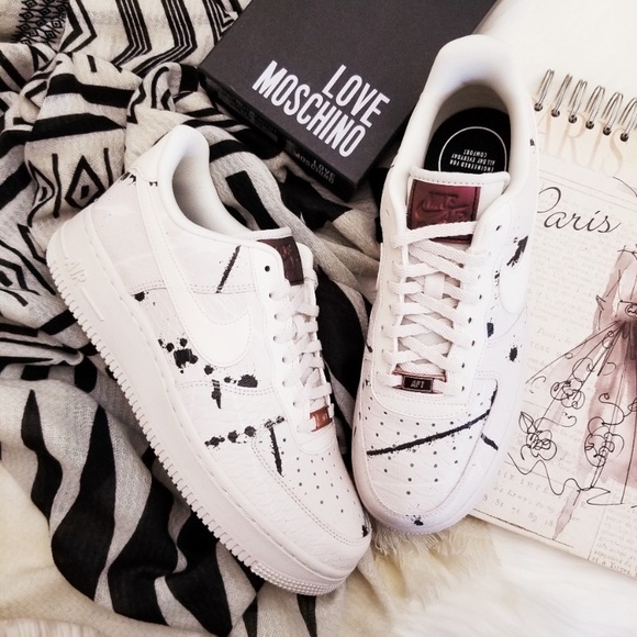 Nike Shoes - Nike Air Force 1 ‘07 LX